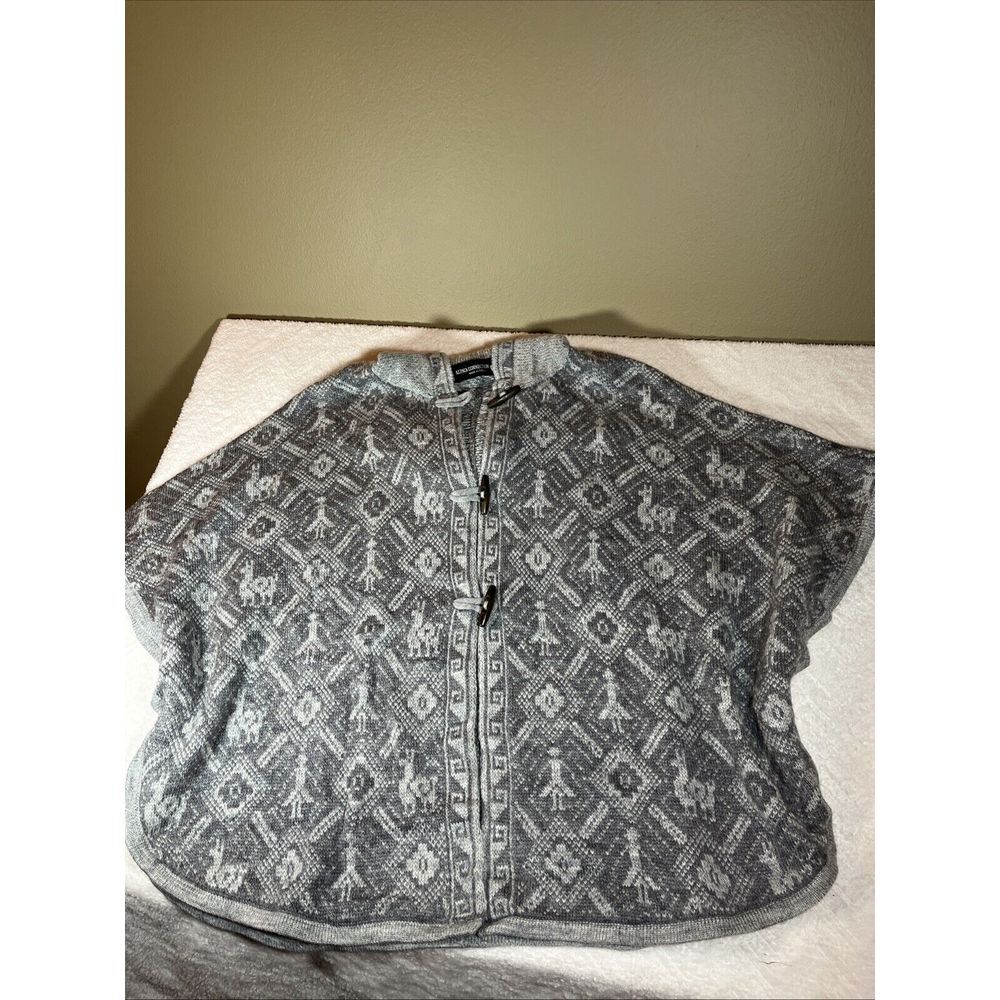 Alpaca Connection Sweater Hooded Cardigan Wooden Toggle Alpaca Wool Blend Poncho - Picture 4 of 11